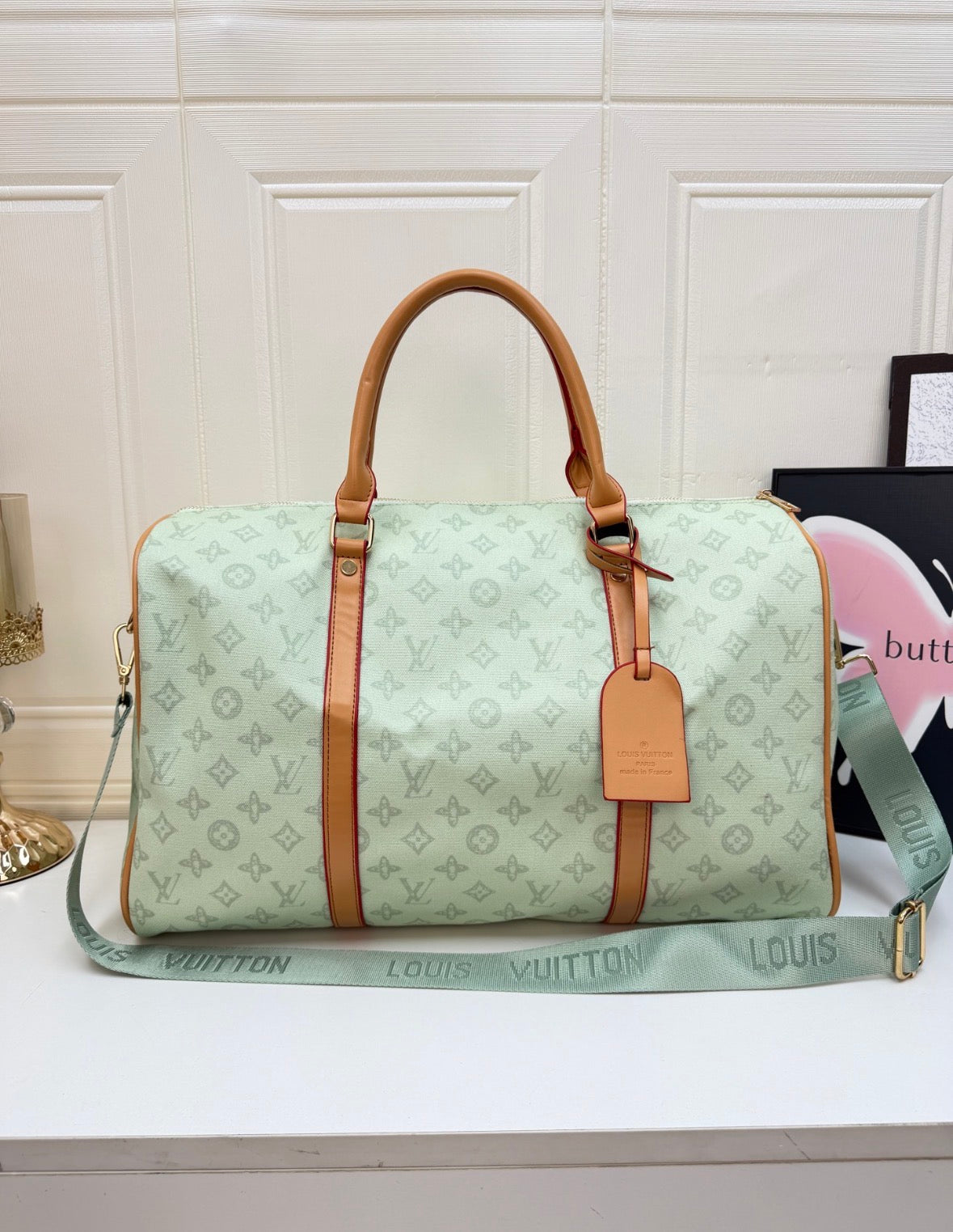 LV Duffle Bag (PreOrder)