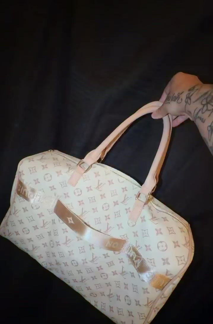 LV Duffle Bag (PreOrder)